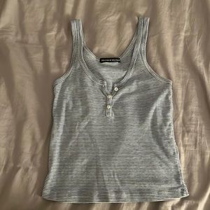 Brandy Melville button tank top